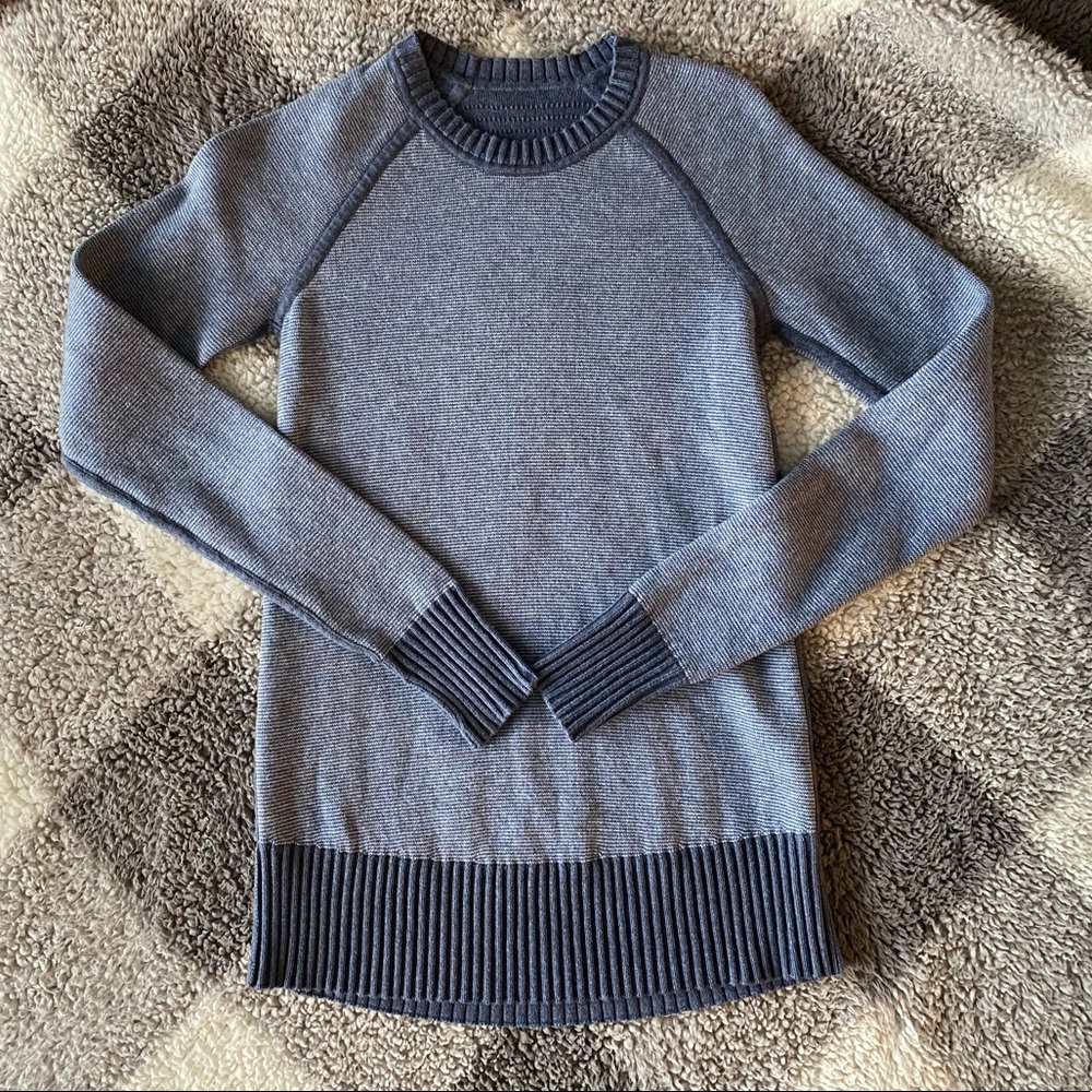 Lululemon reversible sweater
